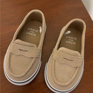 BRAND NEW Janie and Jack boy shoes